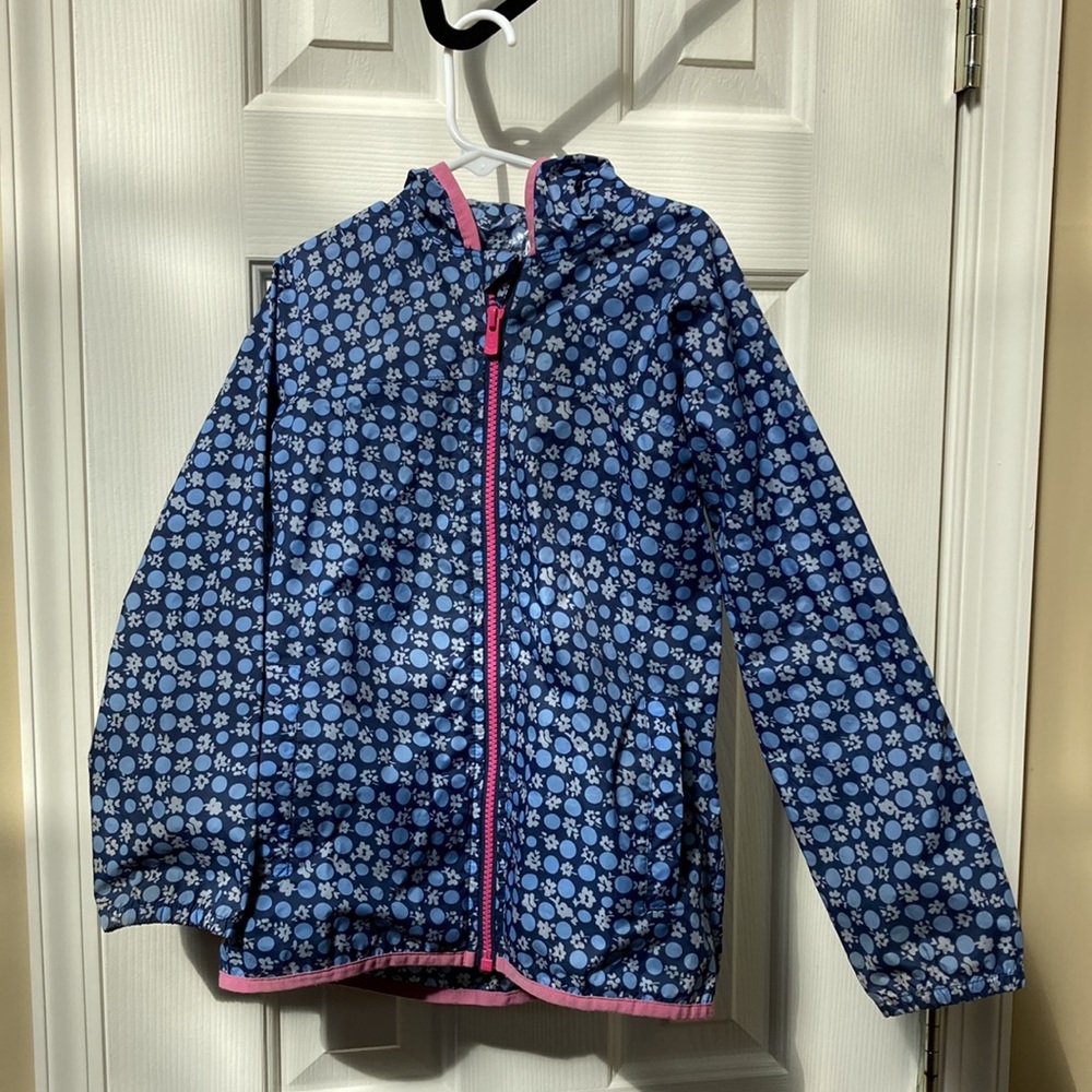 3/$20 Lands’ End kids poncho. EUC.